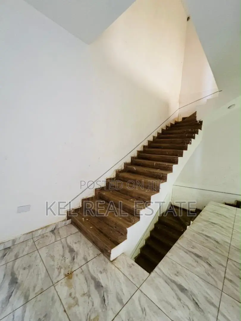 4bdrm Duplex in Ikeja GRA for sale