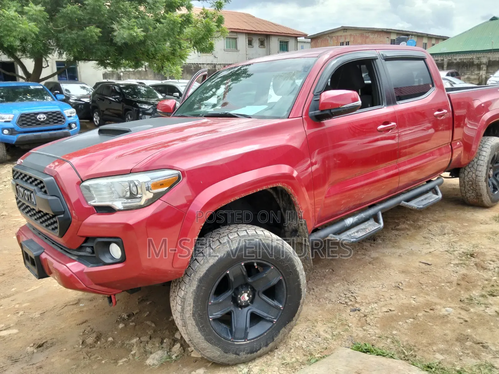 Toyota Tacoma 2017 Red