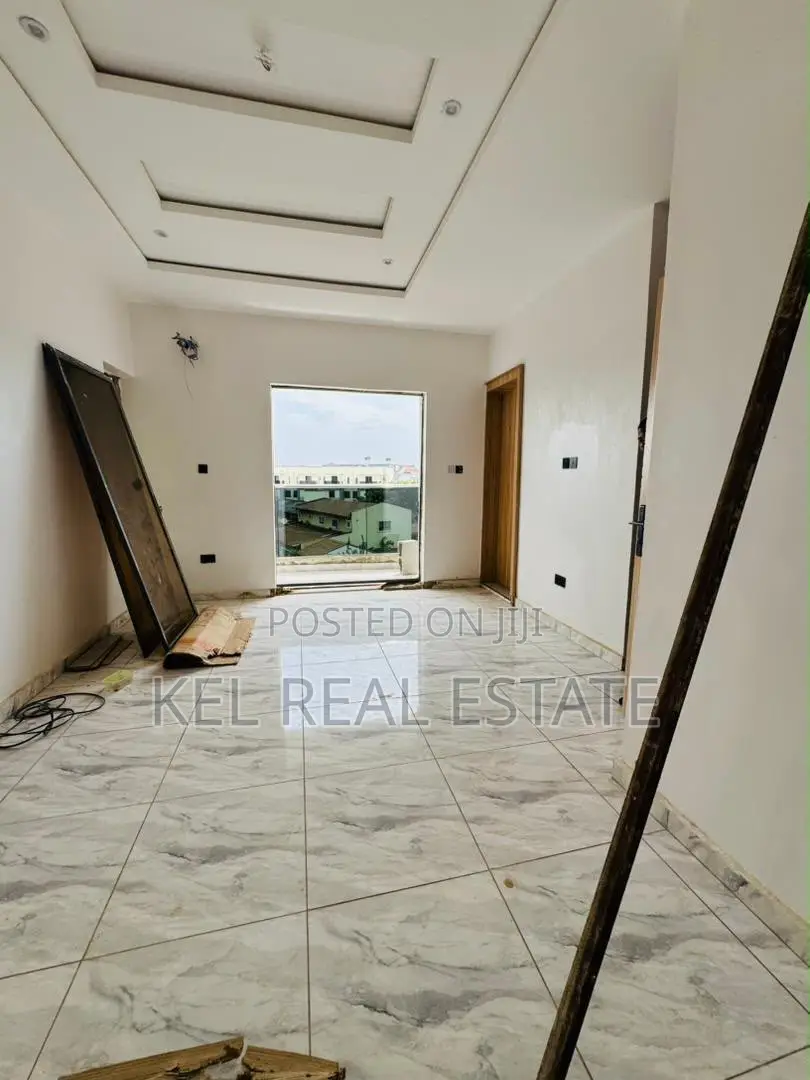 4bdrm Duplex in Ikeja GRA for sale