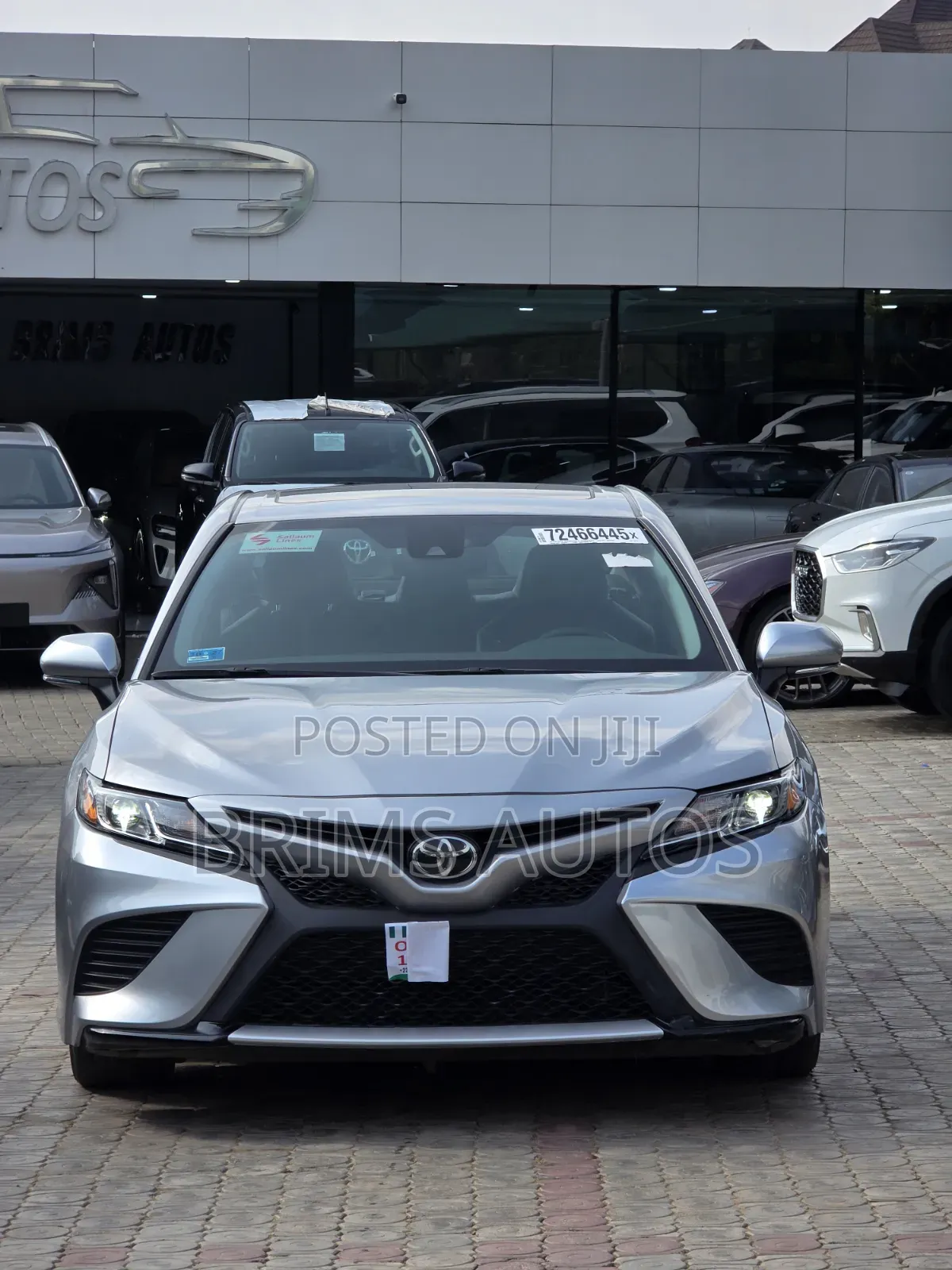 Toyota Camry 2019 Silver