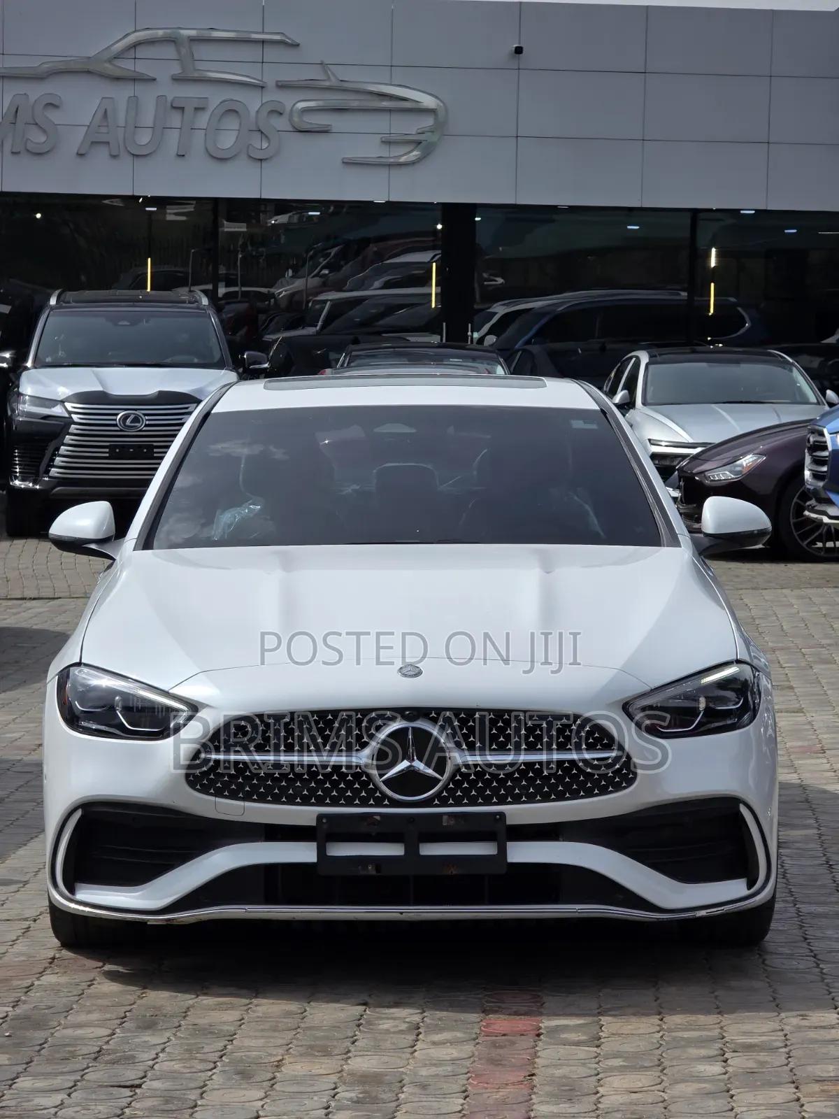 Mercedes-Benz C300 2023 White