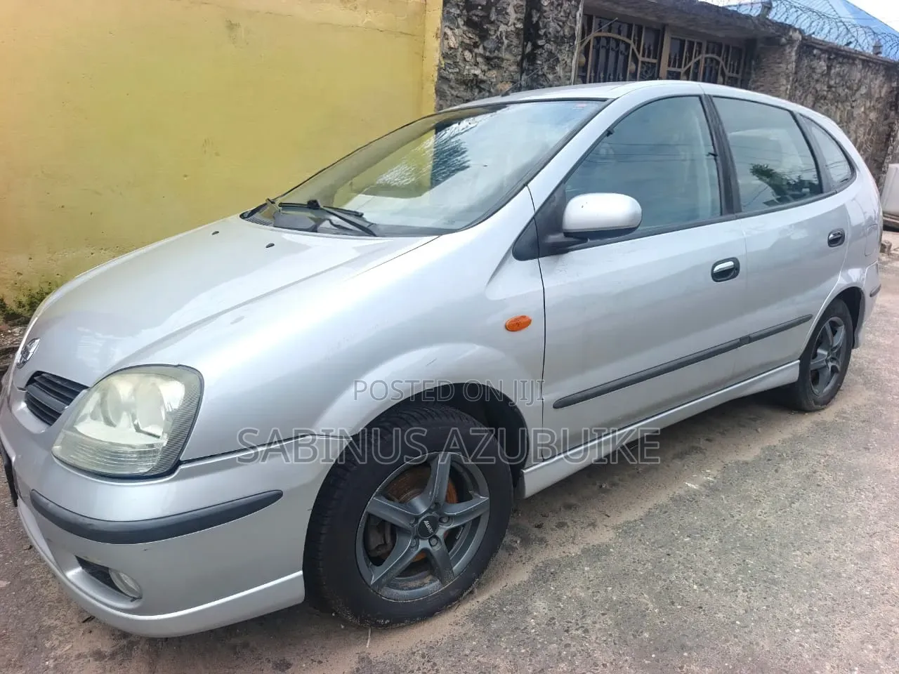 Nissan Almera Tino 2005 Silver