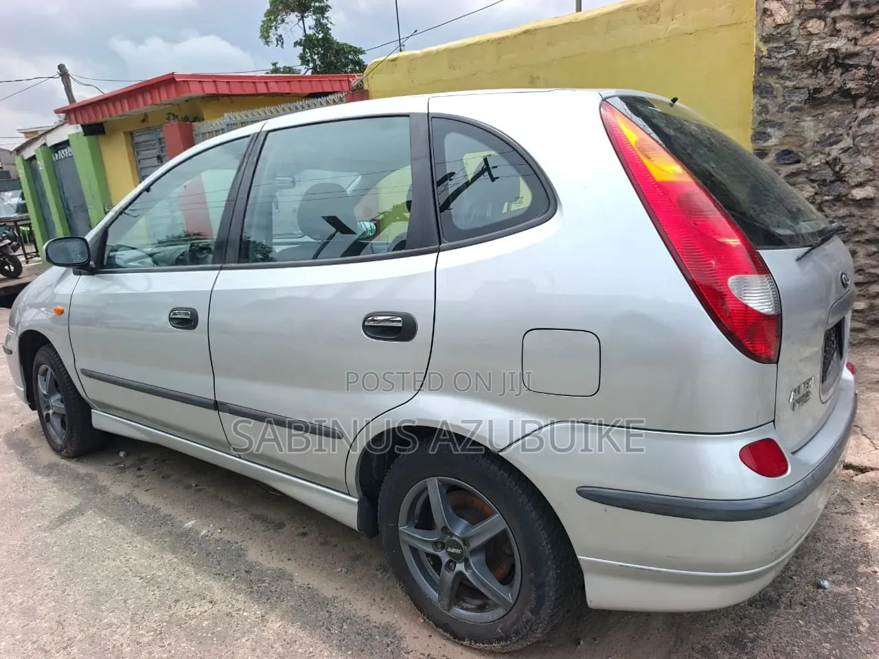 Nissan Almera Tino 2005 Silver