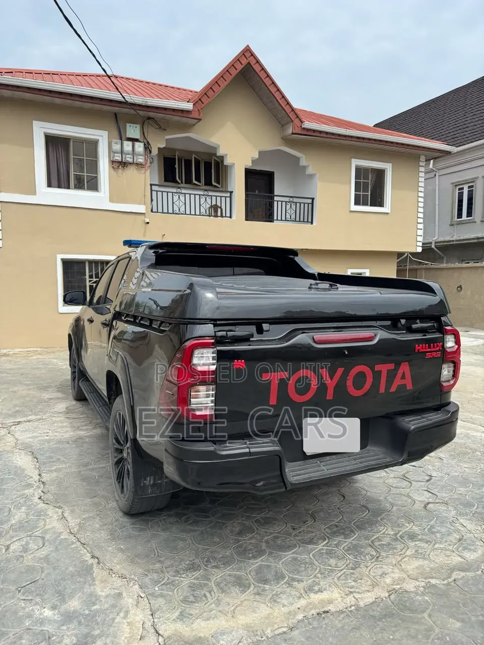 Toyota Hilux SR5+ 4x4 2017 Black