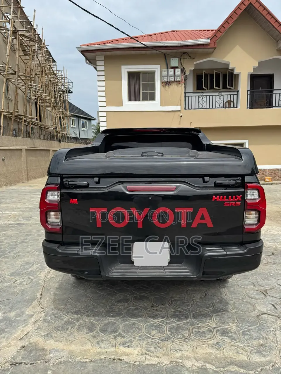 Toyota Hilux SR5+ 4x4 2017 Black