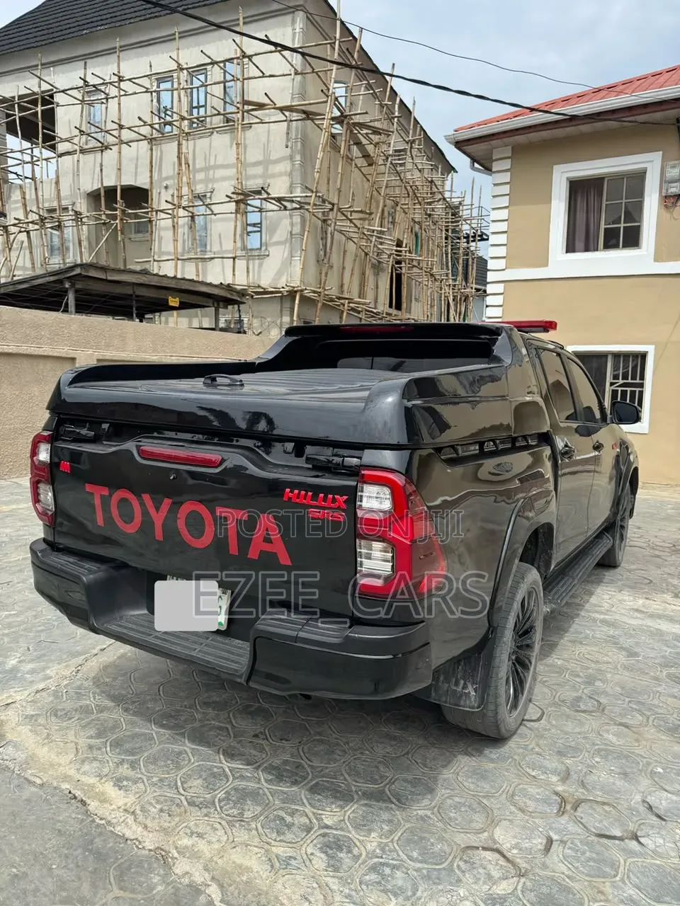 Toyota Hilux SR5+ 4x4 2017 Black