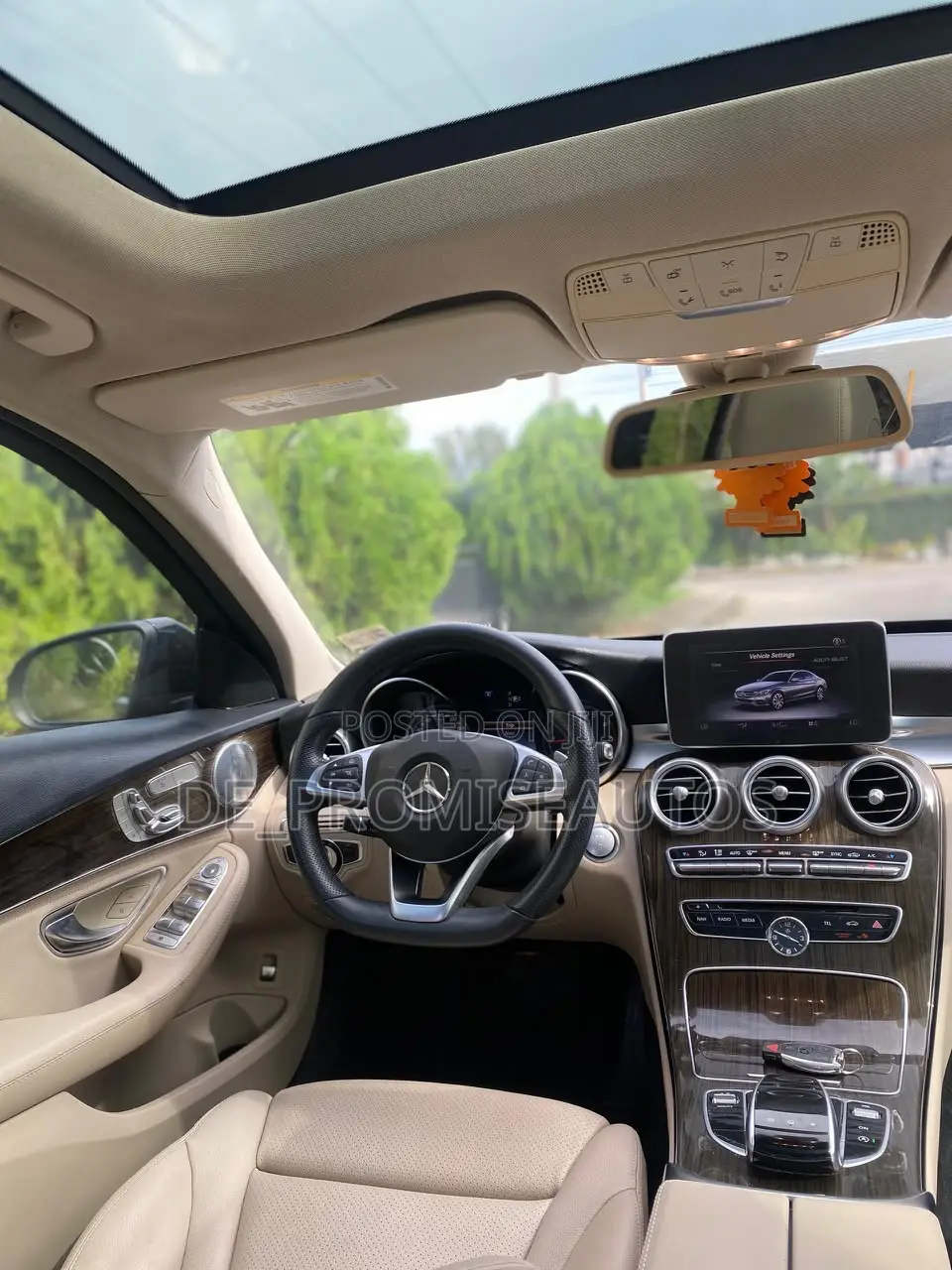 Mercedes-Benz C300 2015 Black