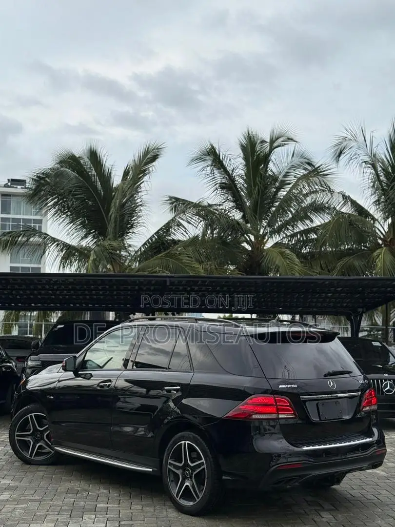 Mercedes-Benz GLE-Class 2018 Black