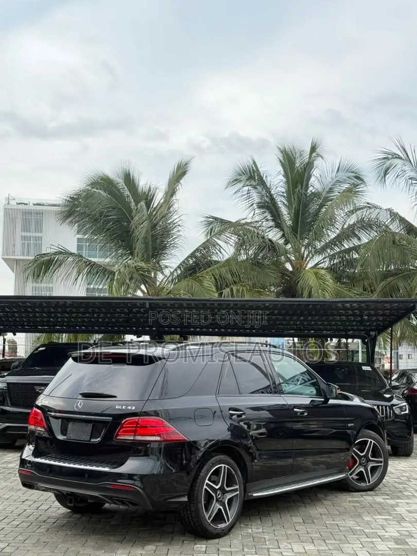 Mercedes-Benz GLE-Class 2018 Black