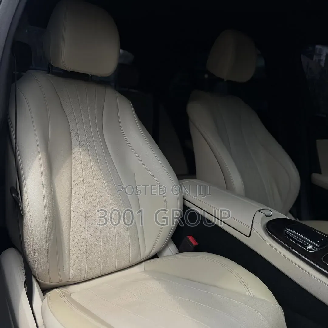 Mercedes-Benz E450 2022 White