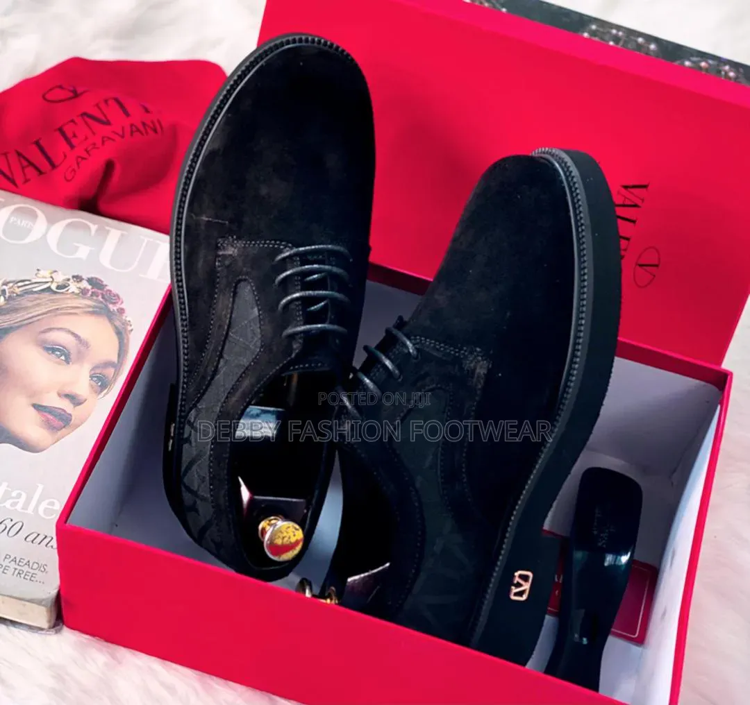 Discover Elegance With Valentino Garavani Premium Shoes