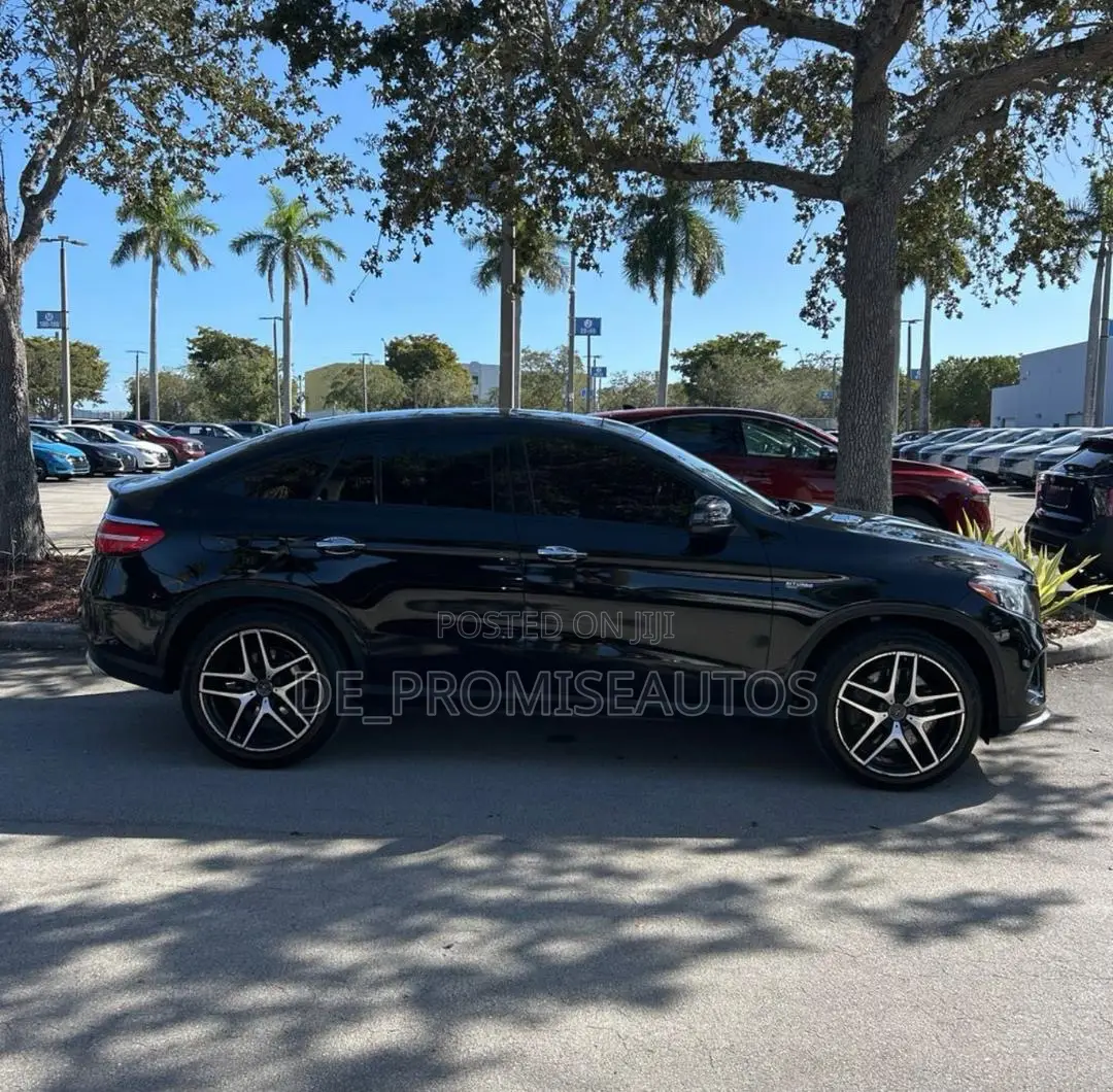 Mercedes-Benz GLE-Class 2017 Black