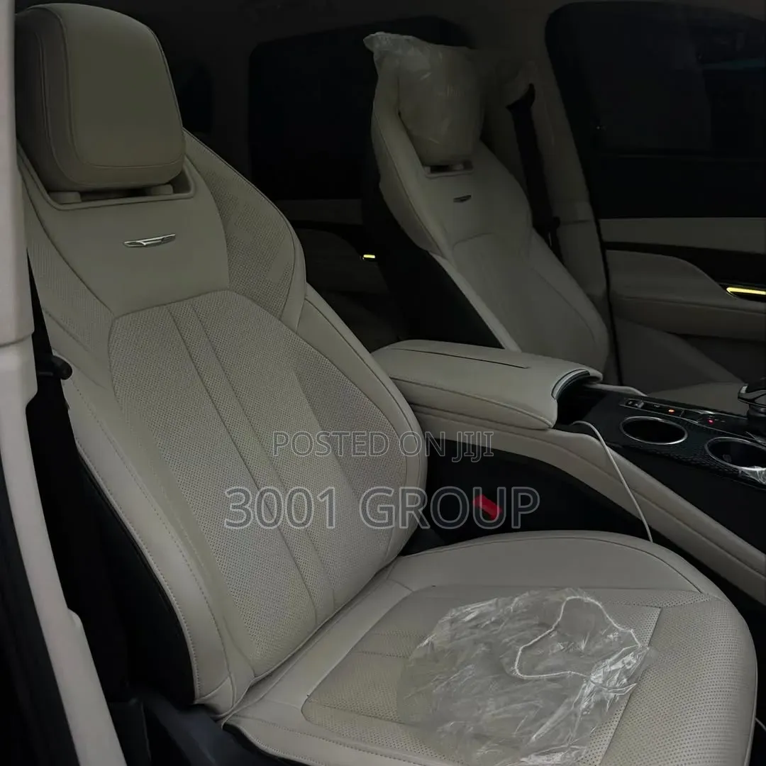 New Hongqi E-HS3 2023 Black