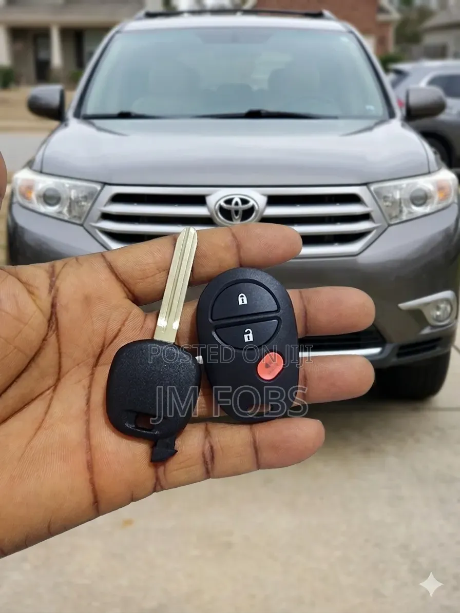 Remote Key Replacement for Toyota Highlander