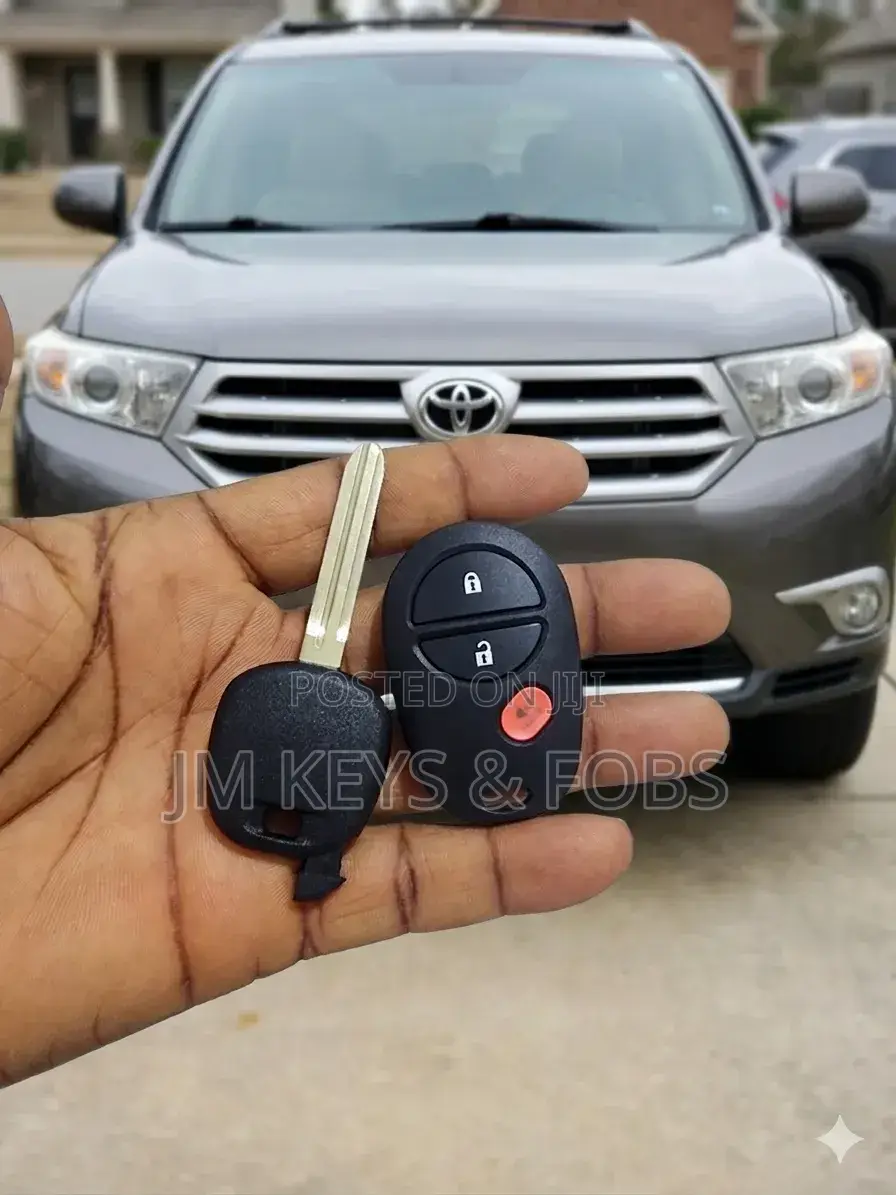 Remote Key Replacement for Toyota Highlander