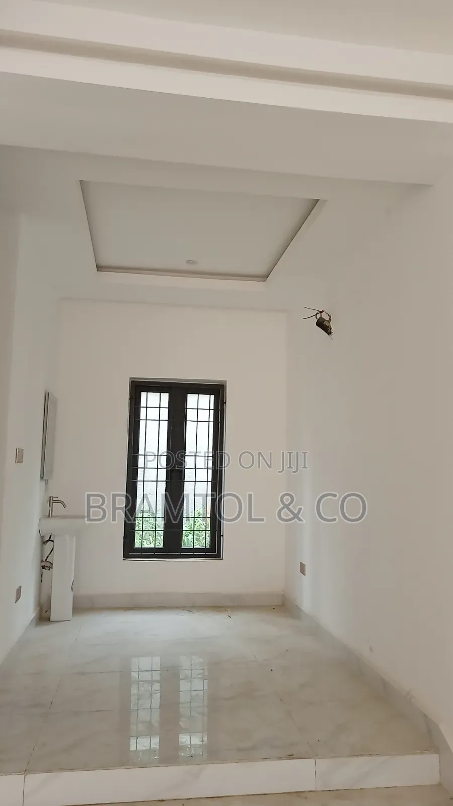 4bdrm Townhouse / Terrace in Kaura for rent