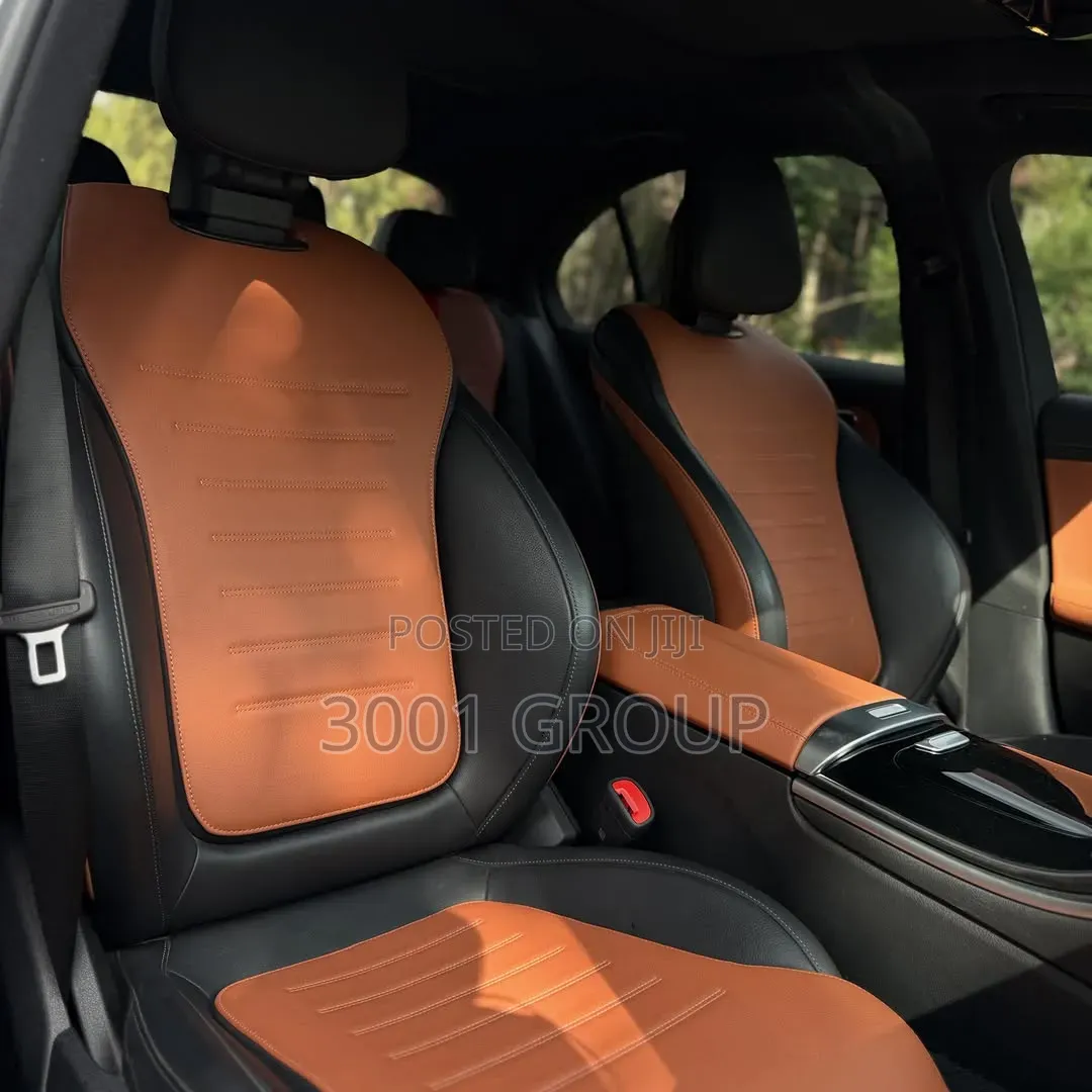 Mercedes-Benz C300 2024 Gray