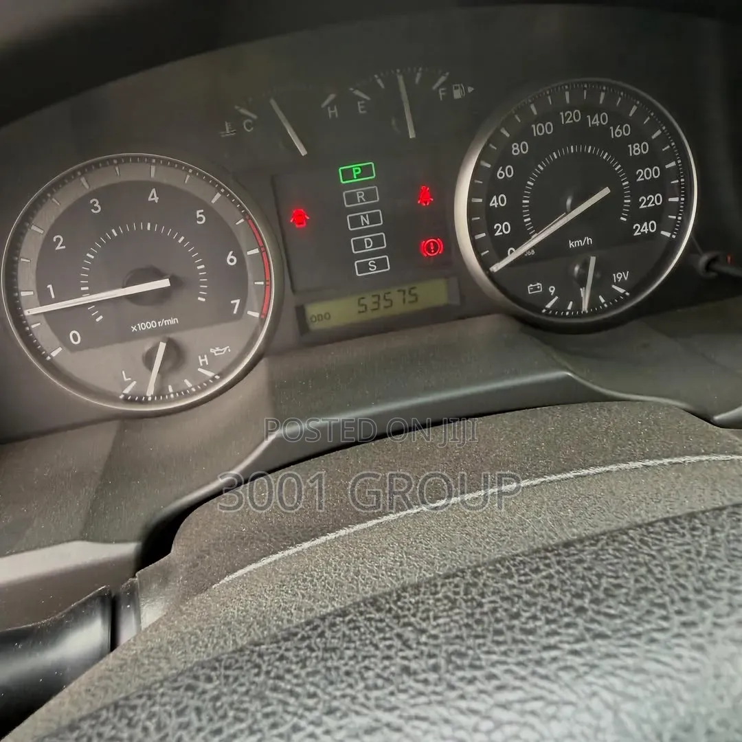 Toyota Land Cruiser 2010 Black