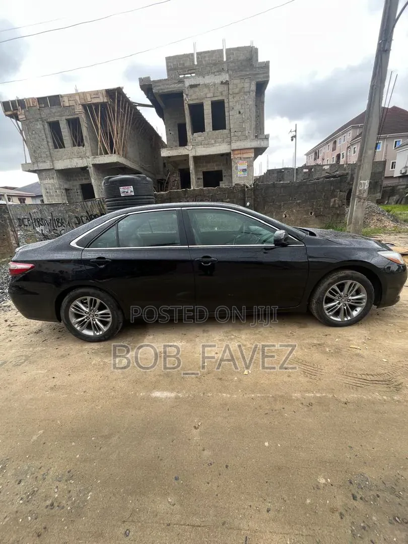 Toyota Camry SE 4dr Sedan (2.5L 4cyl 6A) 2015 Black