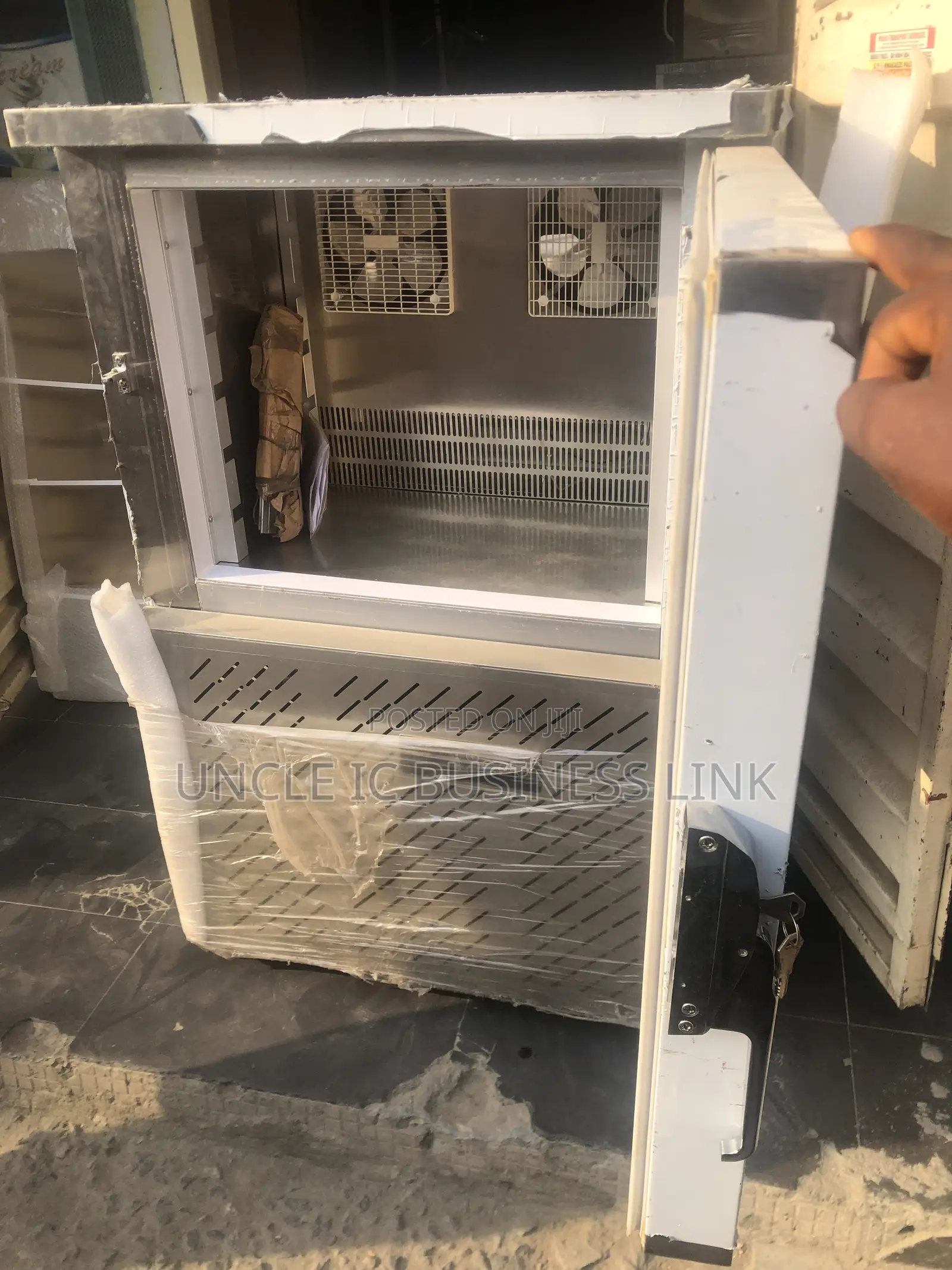Industrial Blast Freezer
