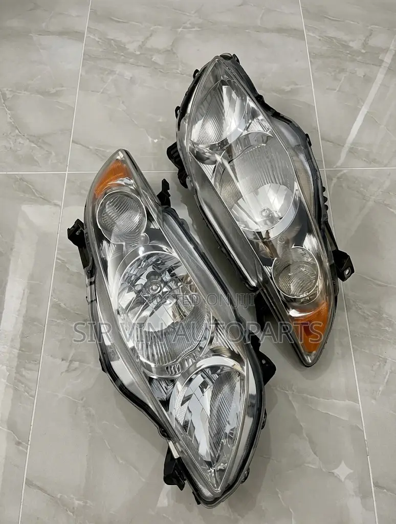 Corolla 2010 - 2013 Headlight/Headlamp