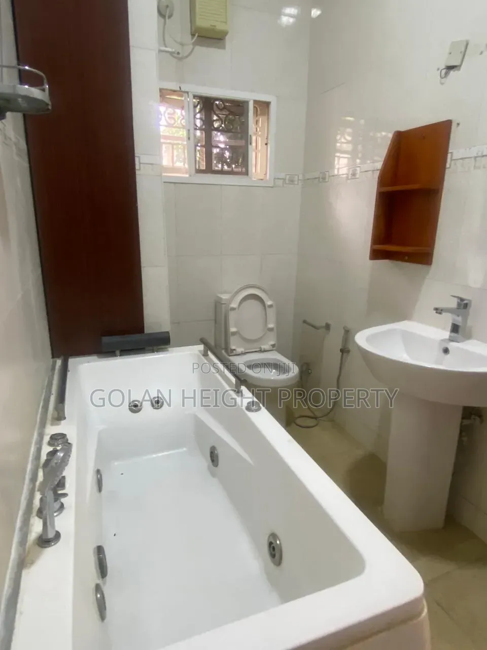 3bdrm Apartment in Asokoro for rent