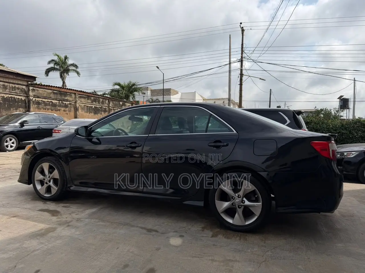 Toyota Camry SE V6 4dr Sedan (3.5L 6cyl 6A) 2013 Black