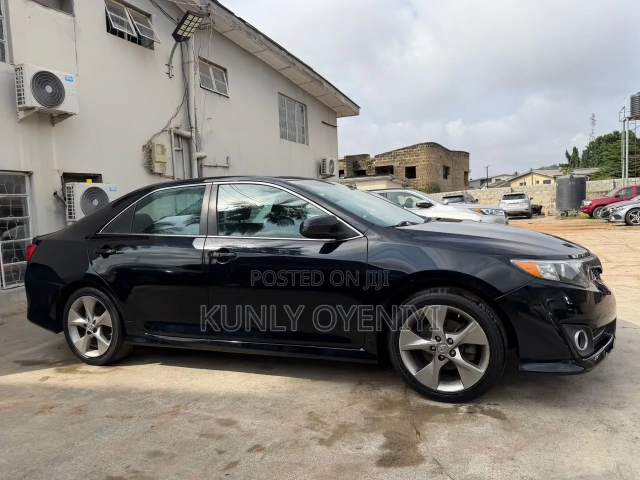 Toyota Camry SE V6 4dr Sedan (3.5L 6cyl 6A) 2013 Black