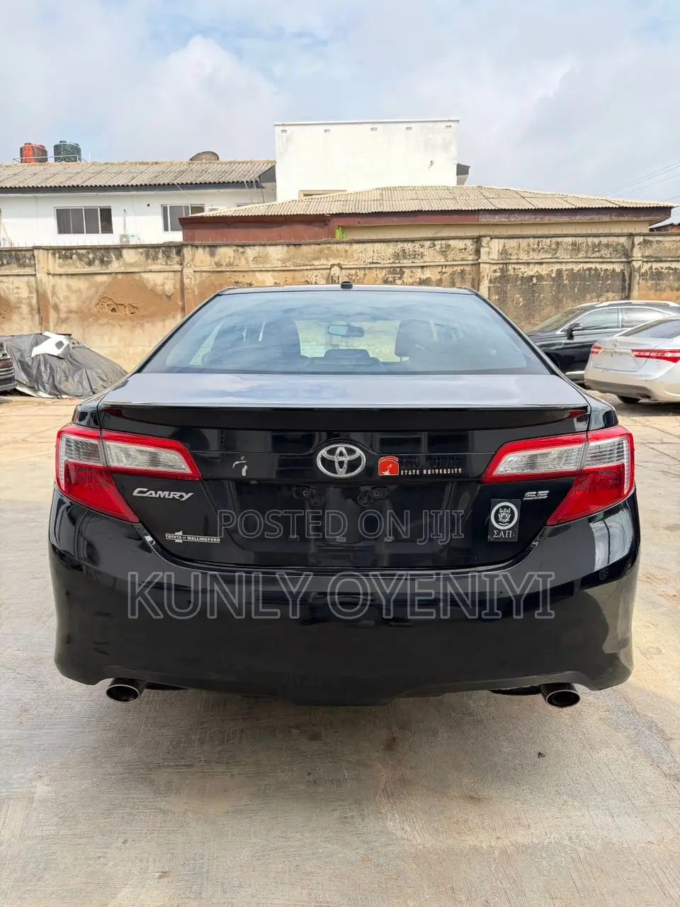 Toyota Camry SE V6 4dr Sedan (3.5L 6cyl 6A) 2013 Black
