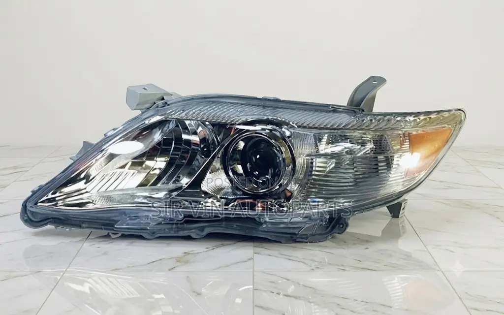 Camry 2010 Headlight/Headlamp