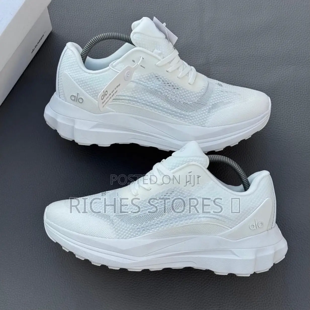Alo Runner Performance White Unisex Sneakers
