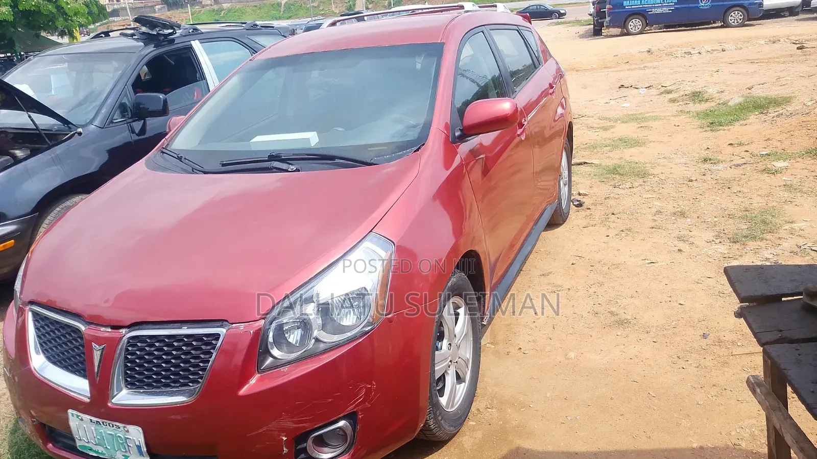 Pontiac Vibe 2009 Maroon