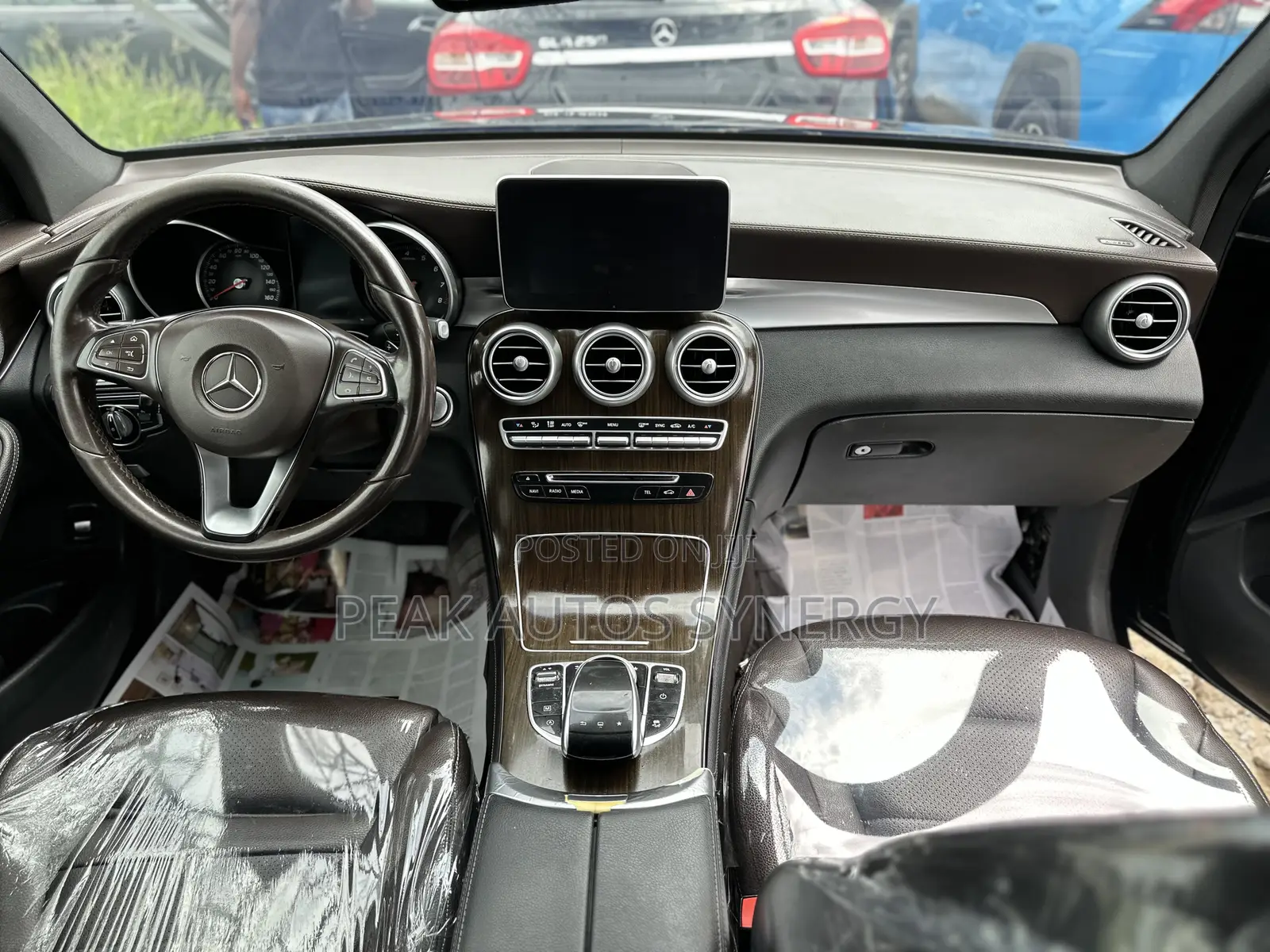 Mercedes-Benz GLC-Class 2016 Black