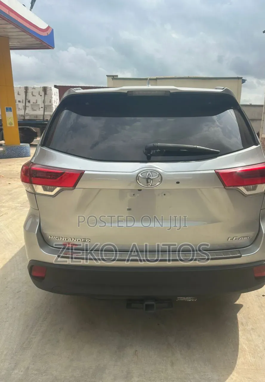 Toyota Highlander 2017 Gray