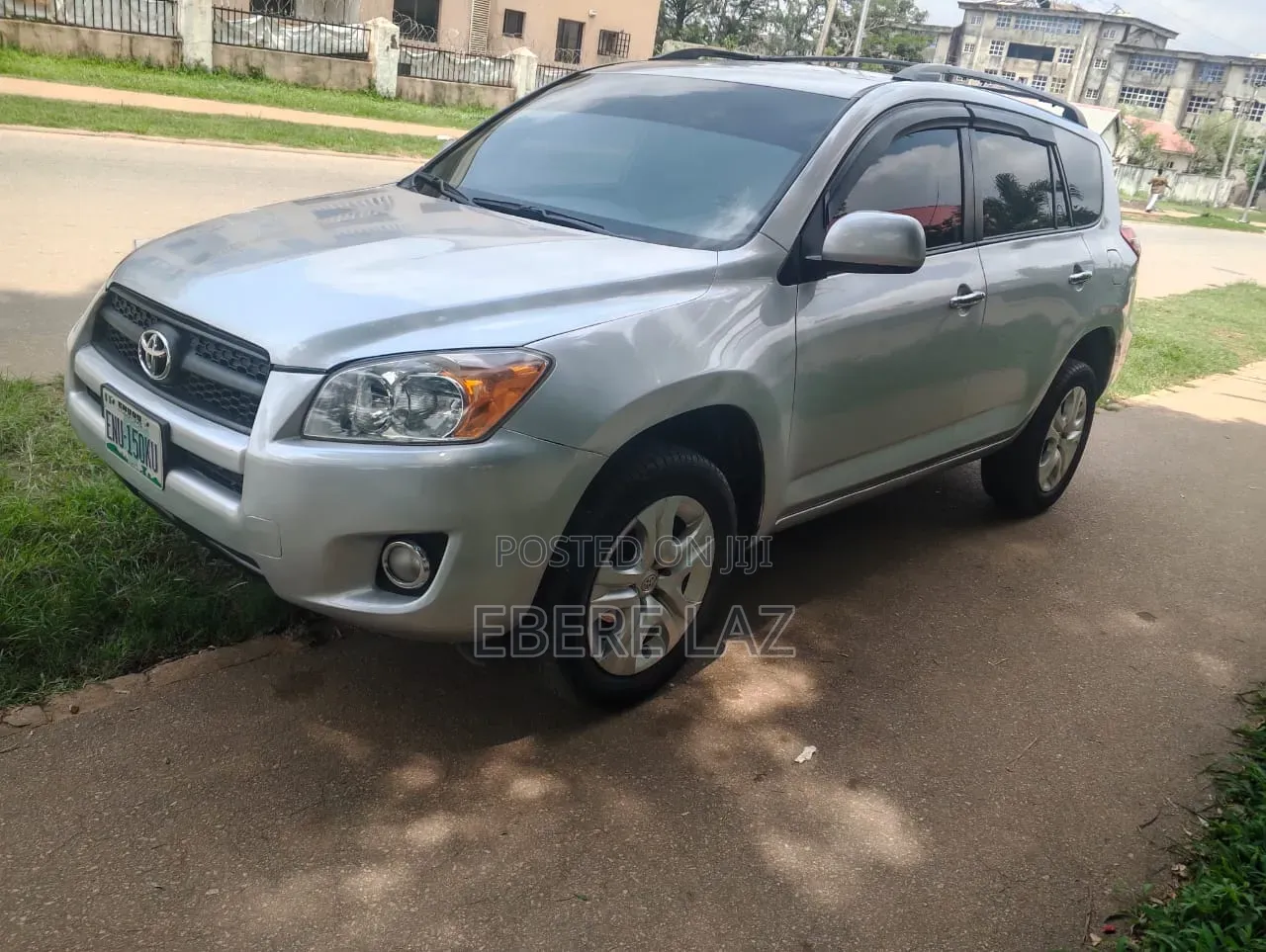 Toyota RAV4 2010 Silver
