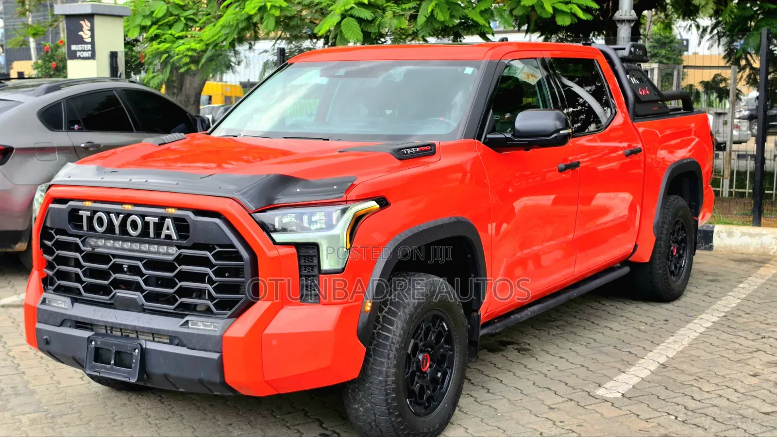 Toyota Tundra Platinum CrewMax 6.5' Bed 2023 Red