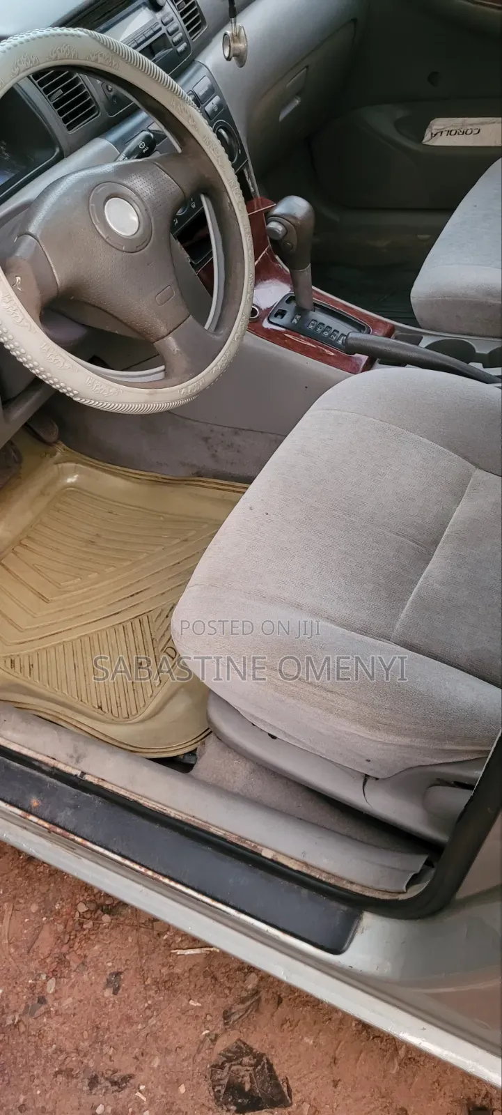 Toyota Corolla 2004 Gray