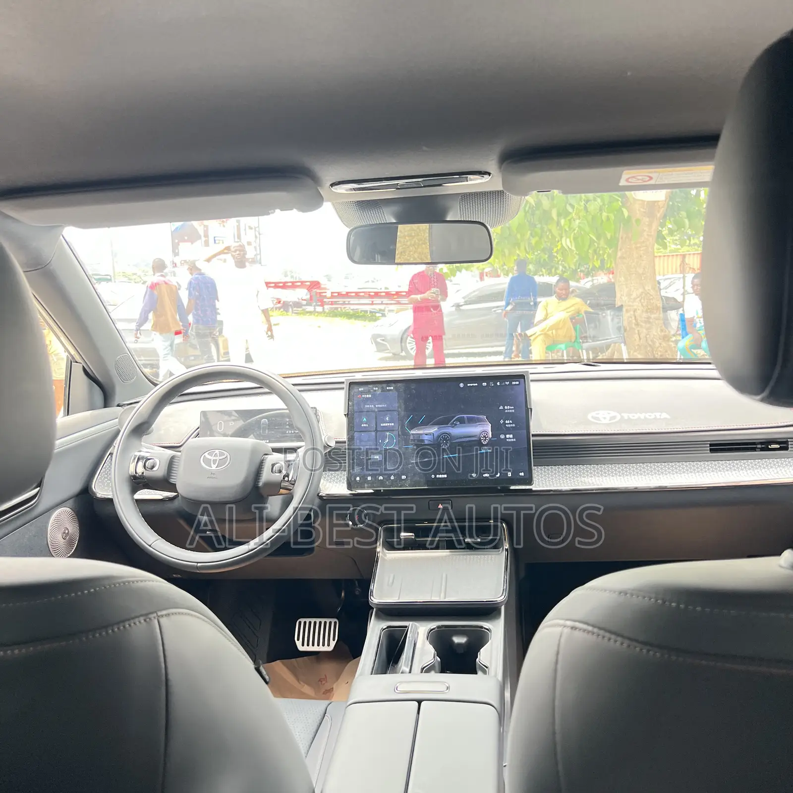 New Toyota bZ3 2025 Gold