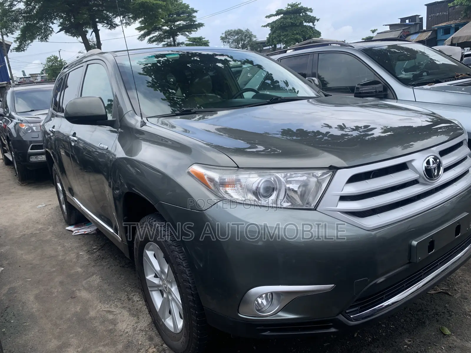 Toyota Highlander Limited 2012 Green
