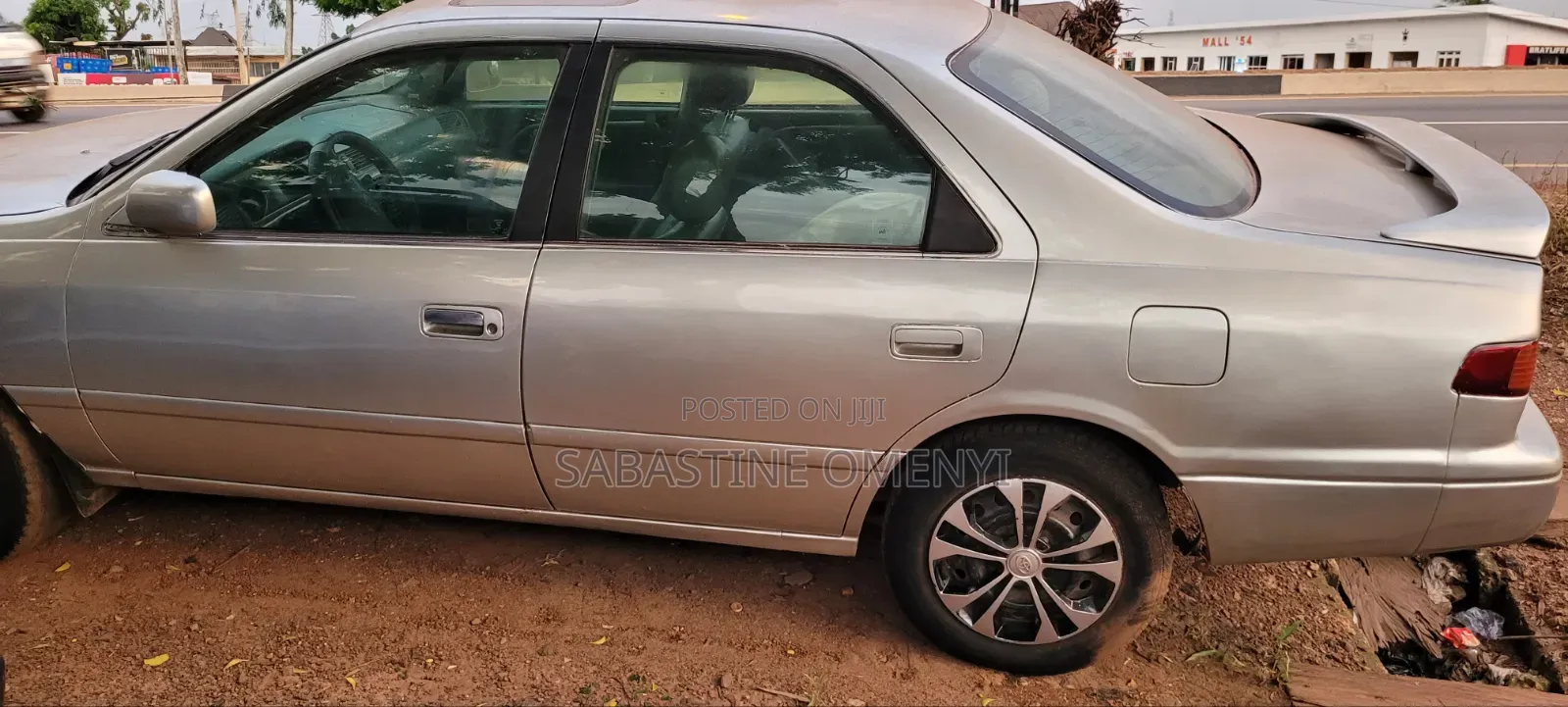Toyota Camry 2000 Gray