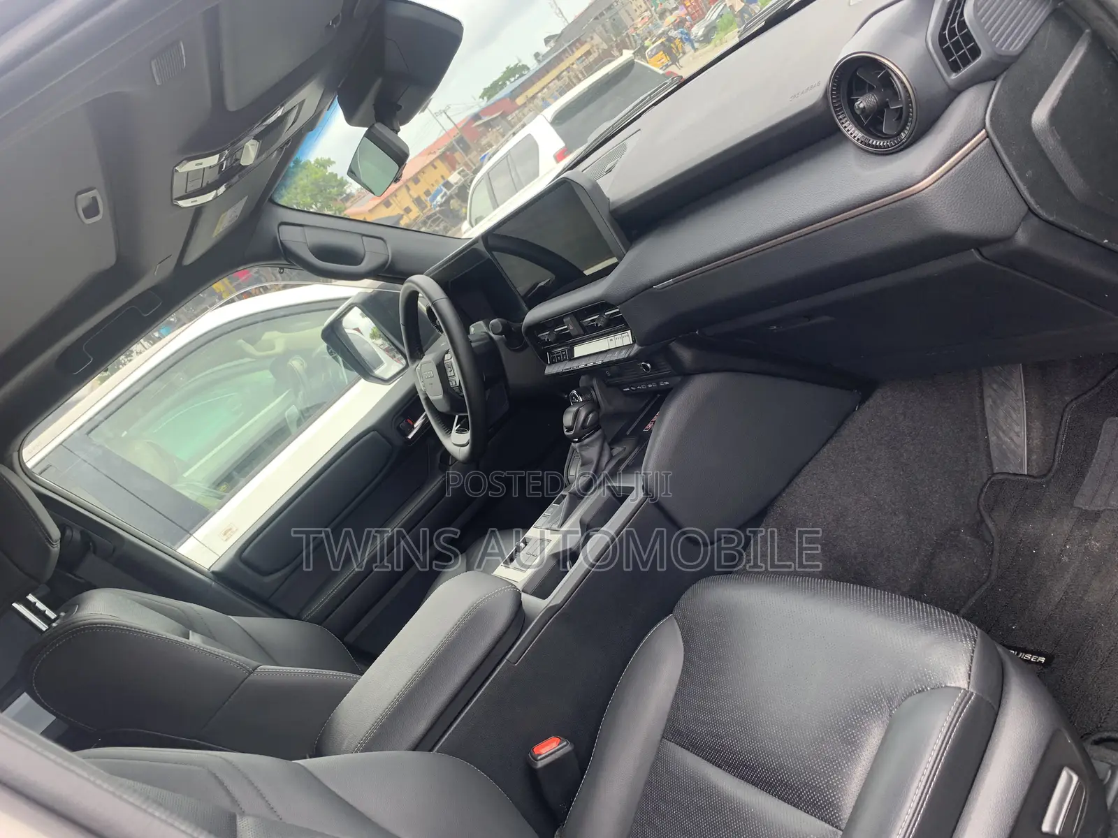 Toyota Land Cruiser 2025 Gray