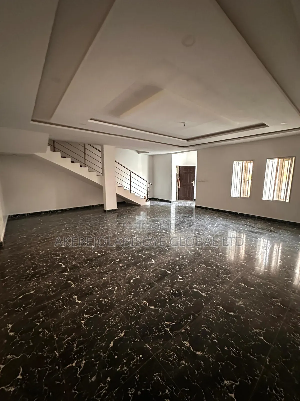 4bdrm Duplex in In An Estate, Life Camp for rent