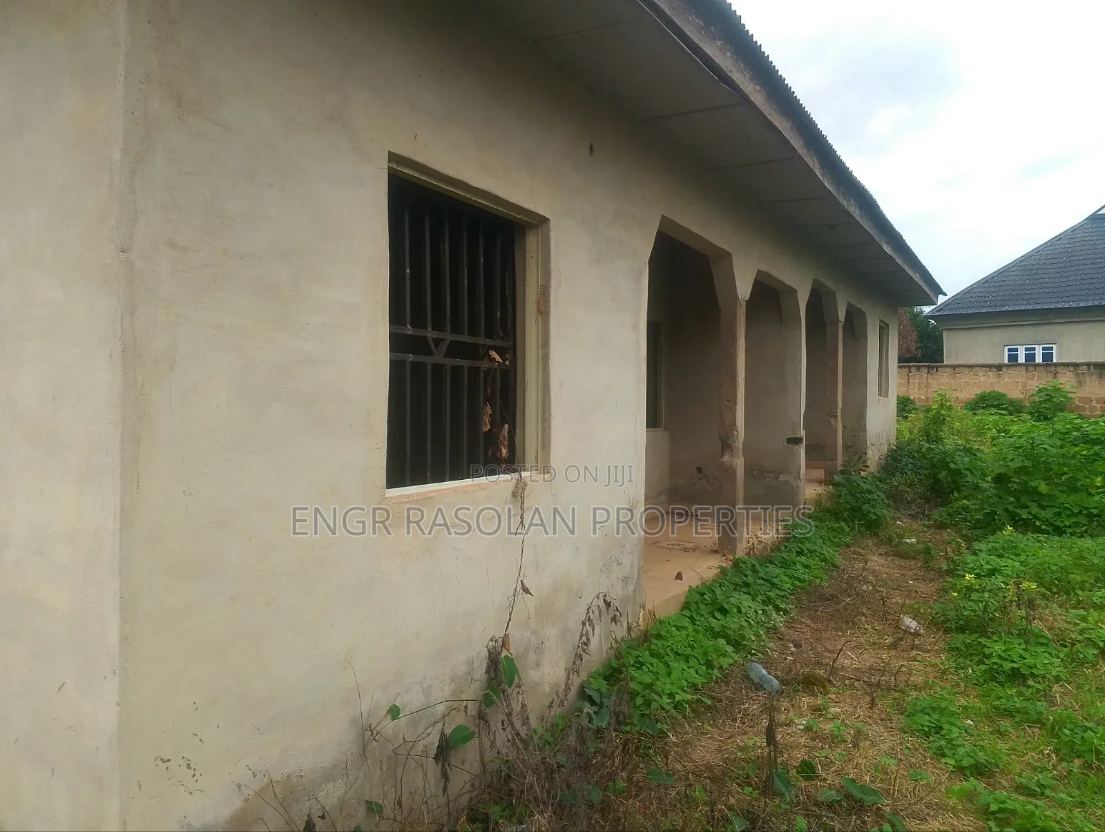 2bdrm Block of Flats in Majasurawa Olunlade, Ilorin South for sale