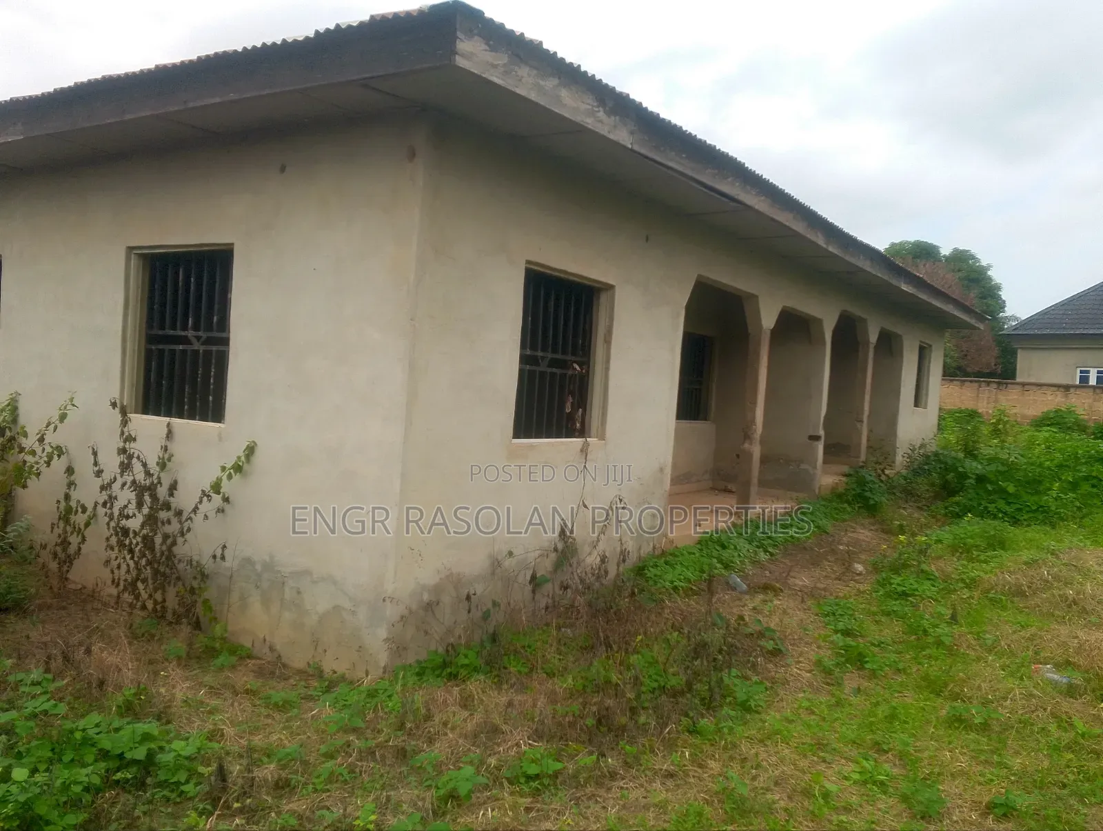 2bdrm Block of Flats in Majasurawa Olunlade, Ilorin South for sale