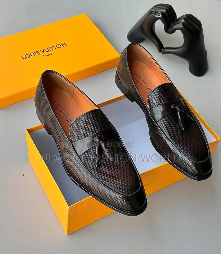 Louis Vuitton Flat Shoes