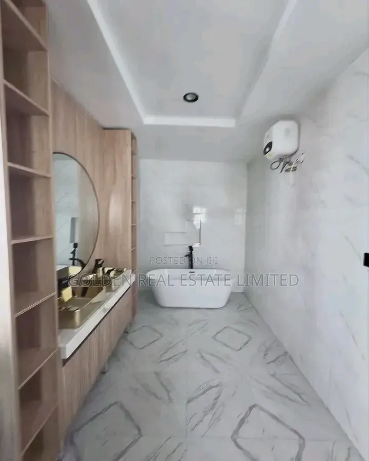 6bdrm Duplex in Katampe Extension for sale