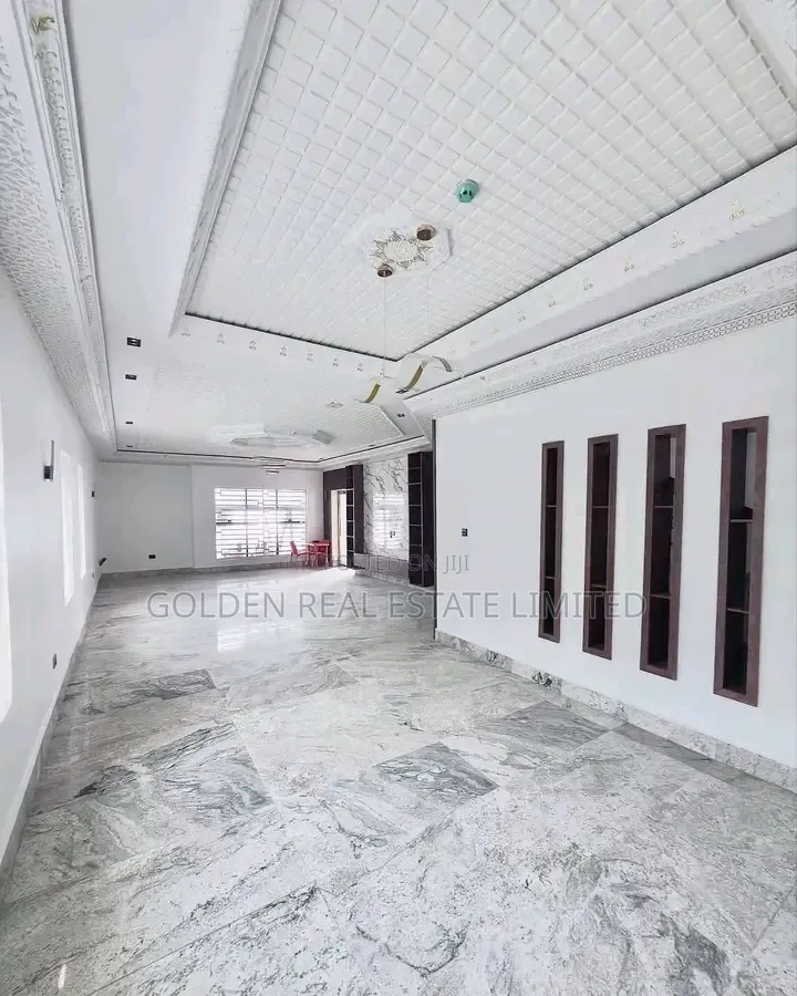 6bdrm Duplex in Katampe Extension for sale