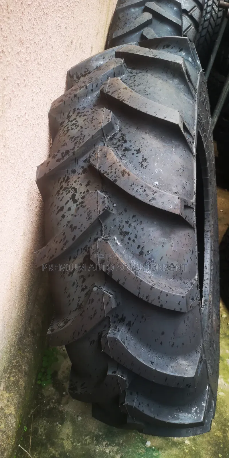 Brand New 16.9-30 Tractor Tyre