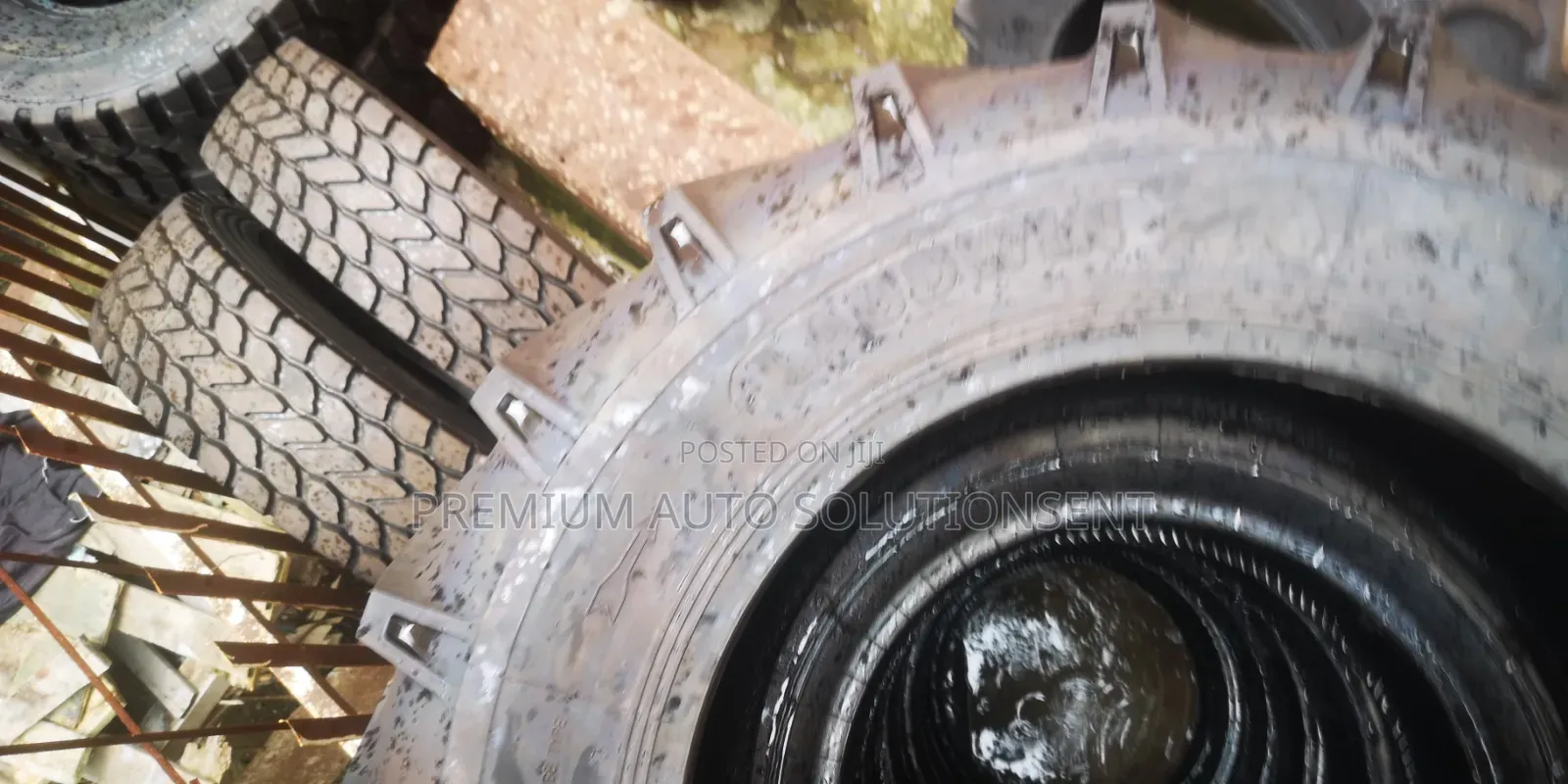 Brand New 16.9-30 Tractor Tyre