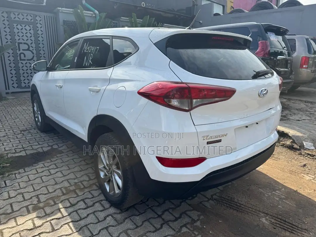 Hyundai Tucson SEL FWD 2018 White